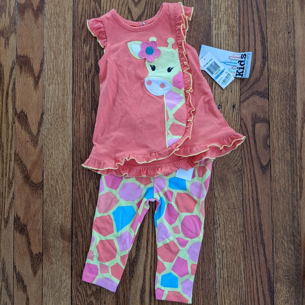 NWT Girls 6-9m 2 piece outfit